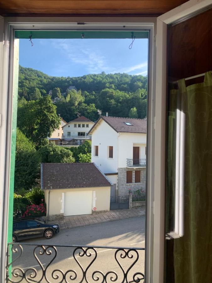 Joli Dans Maison Ancienne Appartamento